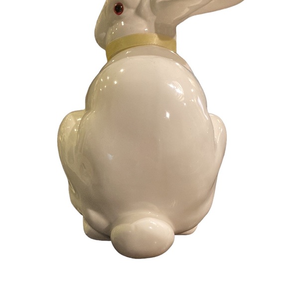 Dept 56 White Glass Rabbit with Red Eyes. Easter - Picture 5 of 7